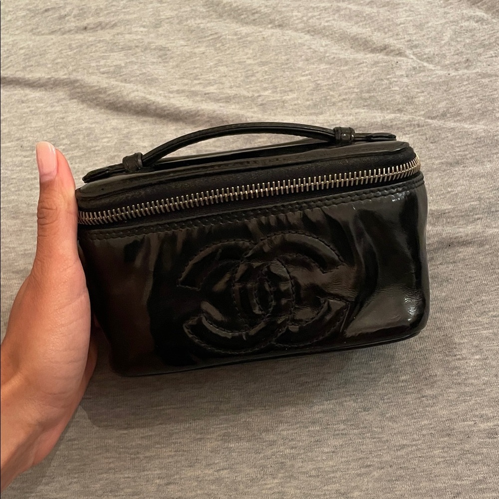 Authentic CHANEL mini vanity